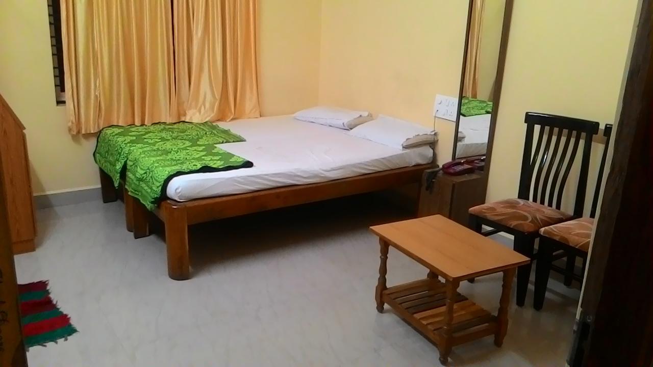 Dhenu Atithya Hotel Māvalli Zewnętrze zdjęcie